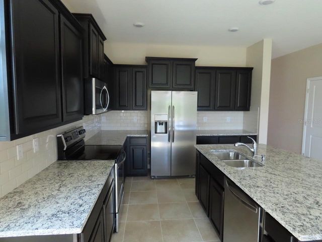 8725 DAYDREAM STREET, Sarasota, FL 34238