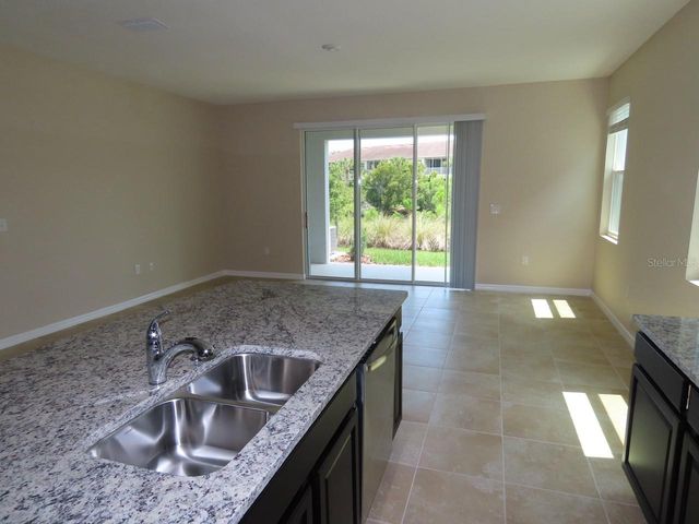8725 DAYDREAM STREET, Sarasota, FL 34238