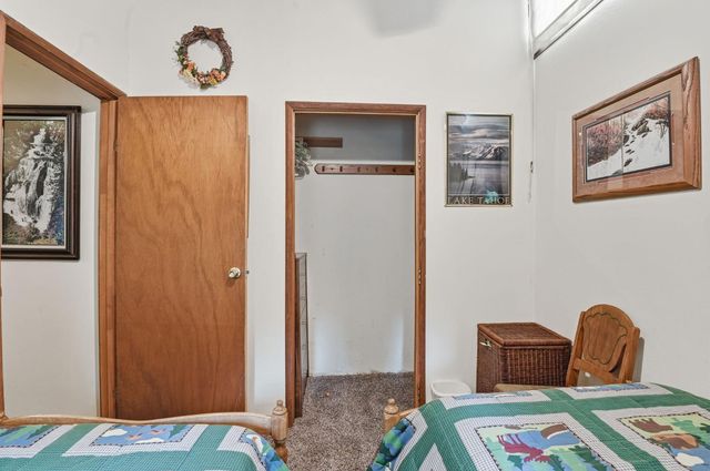 7112 10th Ave, Tahoma, CA 96142