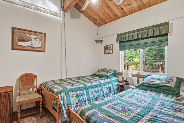 7112 10th Ave, Tahoma, CA 96142