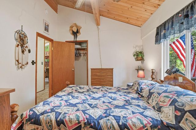 7112 10th Ave, Tahoma, CA 96142