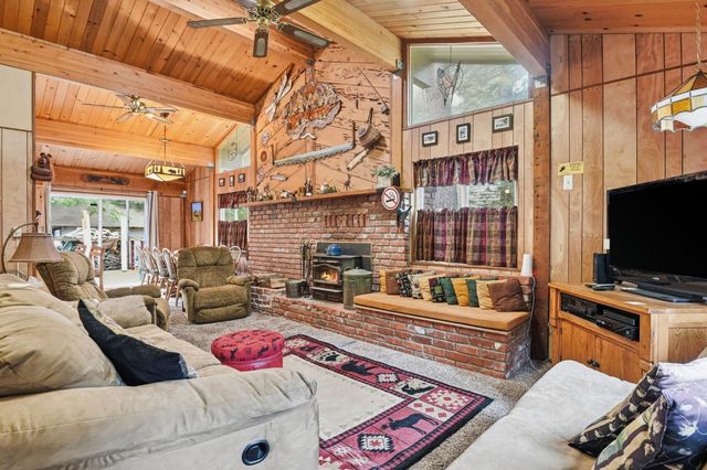 7112 10th Ave, Tahoma, CA 96142