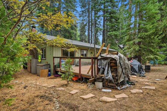 7112 10th Ave, Tahoma, CA 96142