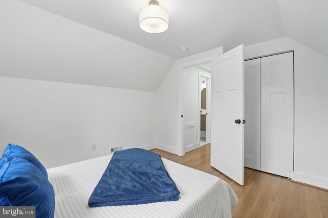 492 N LATHAM ST, Alexandria, VA 22304
