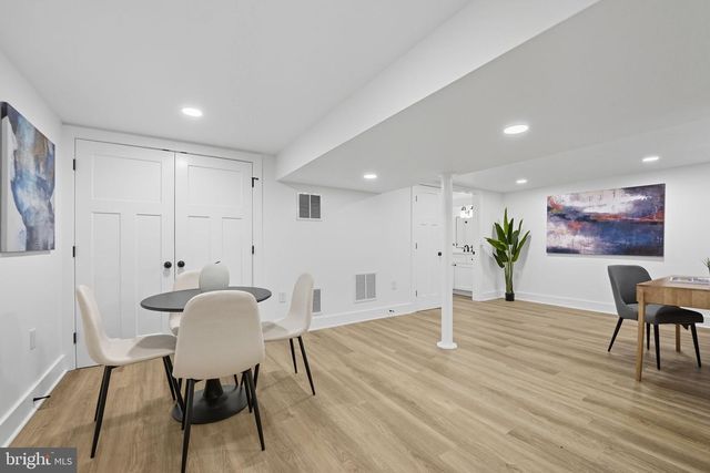 492 N LATHAM ST, Alexandria, VA 22304