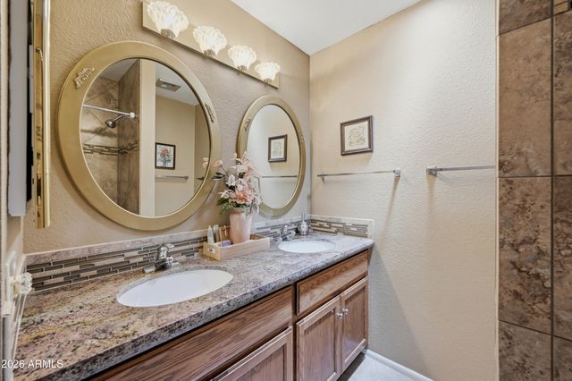 4806 S Kachina Drive, Tempe, AZ 85282