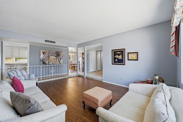 4806 S Kachina Drive, Tempe, AZ 85282