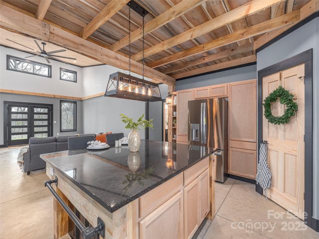 55 Dean Riddle Drive, Waynesville, NC 28785