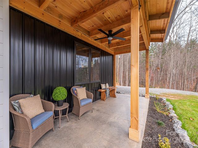 55 Dean Riddle Drive, Waynesville, NC 28785