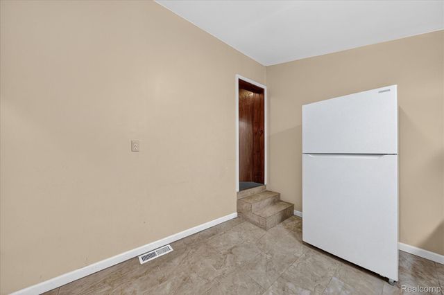 5086 Casmere Street, Hamtramck, MI 48212