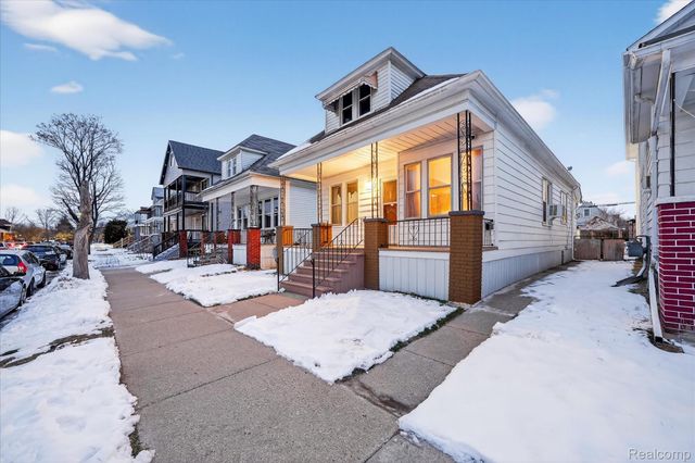 5086 Casmere Street, Hamtramck, MI 48212