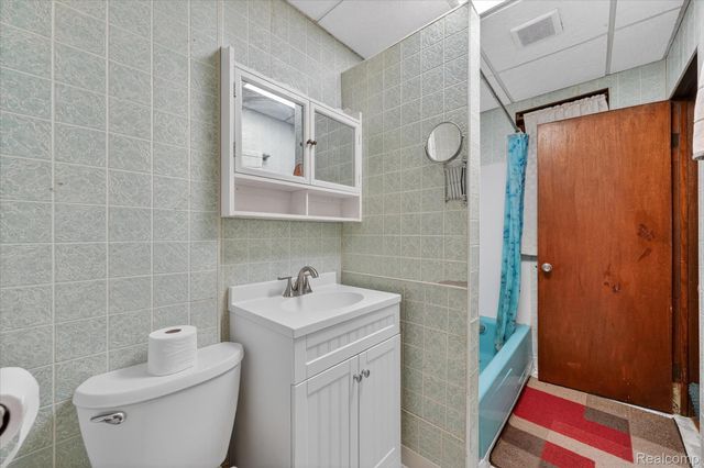 5086 Casmere Street, Hamtramck, MI 48212