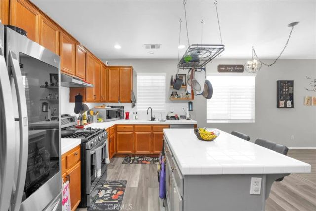 18237 Ramona Avenue, Fontana, CA 92336
