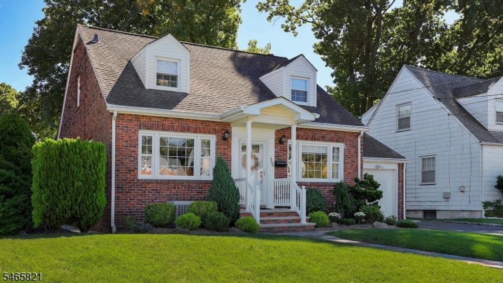 399 Huntington Rd, Union Twp., NJ 07083 — photo 2