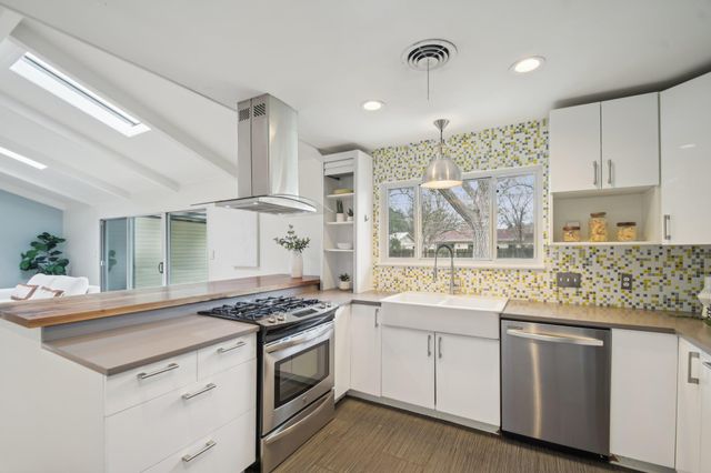 3005 White Rock DR, Austin, TX 78757