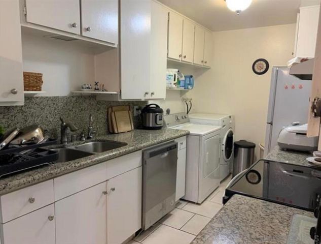 9838 CAMINITO BOLSA, San Diego, CA 92129