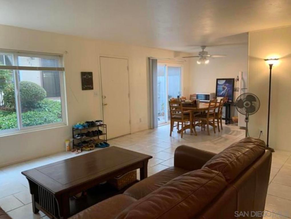 9838 CAMINITO BOLSA, San Diego, CA 92129
