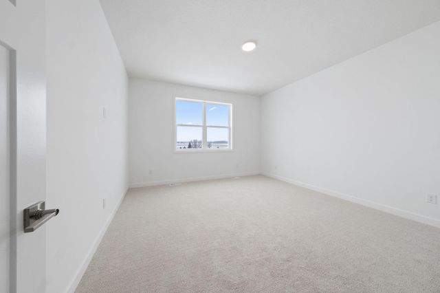 20047 Gabardine Lane, Lakeville, MN 55044