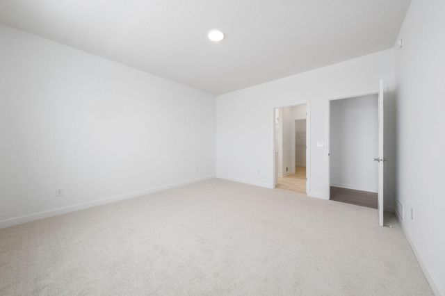 20047 Gabardine Lane, Lakeville, MN 55044