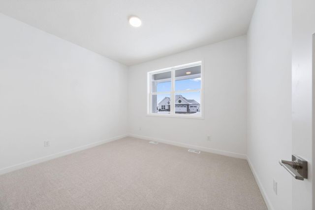 20047 Gabardine Lane, Lakeville, MN 55044