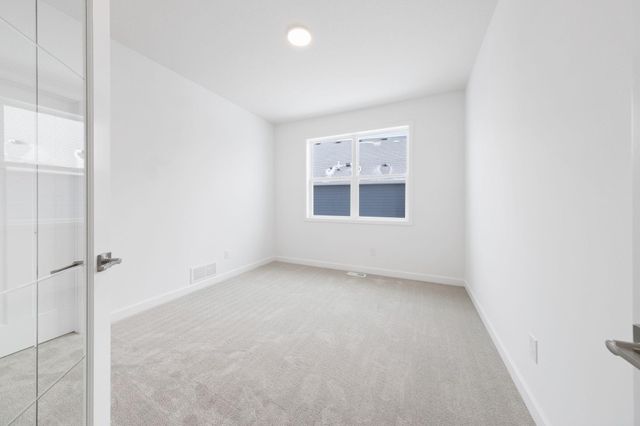 20047 Gabardine Lane, Lakeville, MN 55044