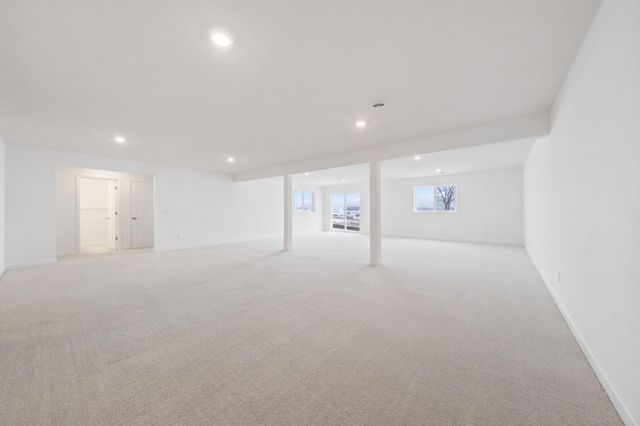 20047 Gabardine Lane, Lakeville, MN 55044