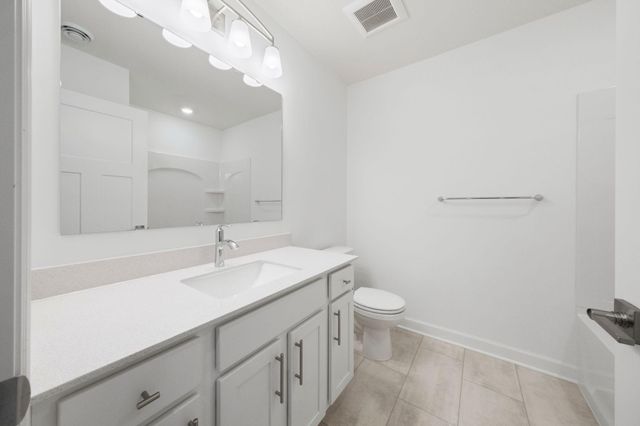 20047 Gabardine Lane, Lakeville, MN 55044