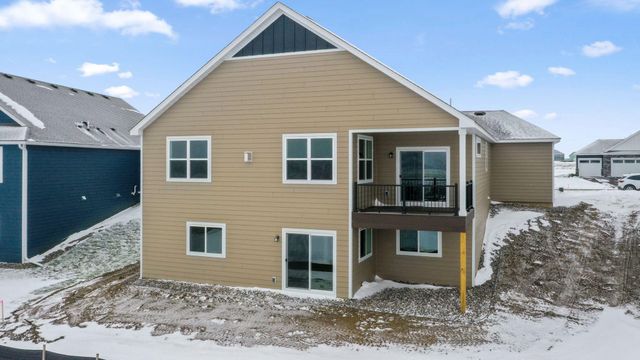 20047 Gabardine Lane, Lakeville, MN 55044