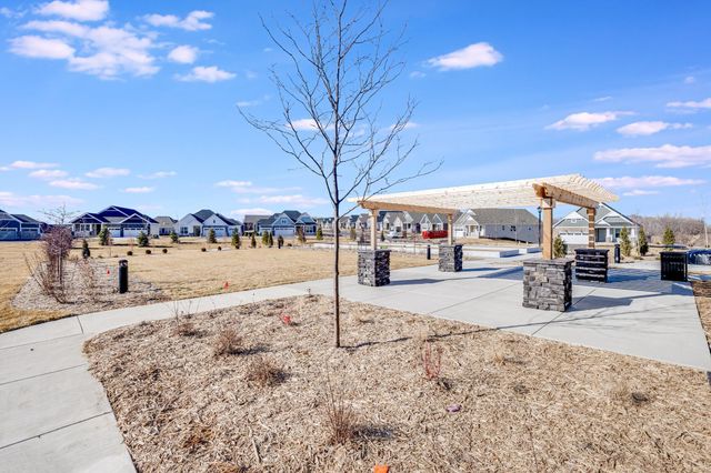 20047 Gabardine Lane, Lakeville, MN 55044