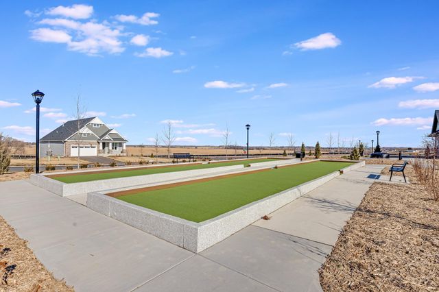 20047 Gabardine Lane, Lakeville, MN 55044