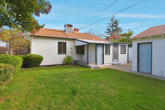 1130 Janey Way, Sacramento, CA 95819