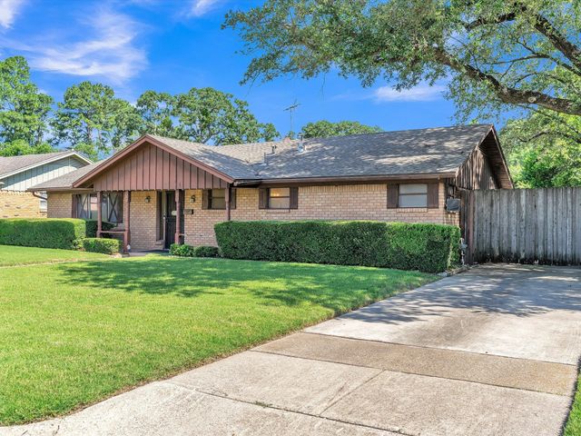 7117 Norma Street, Fort Worth, TX 76112