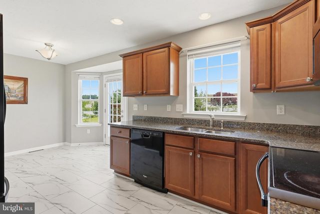 290 N ALPINE DR, York, PA 17408