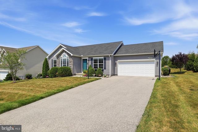 290 N ALPINE DR, York, PA 17408