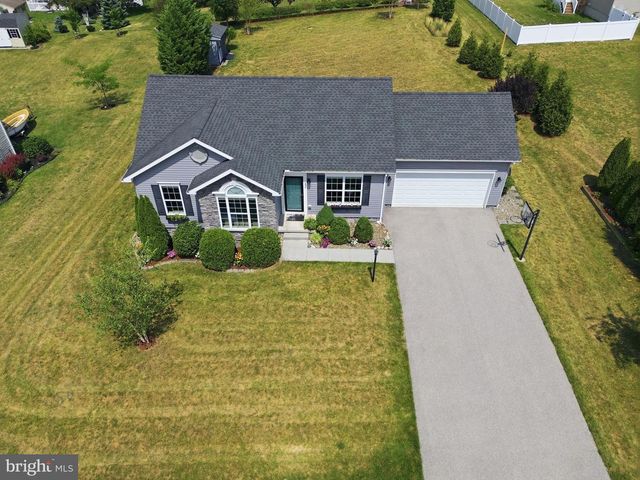 290 N ALPINE DR, York, PA 17408