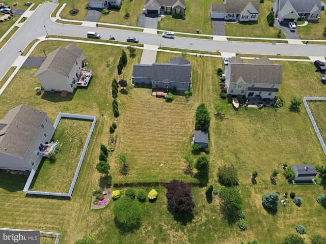 290 N ALPINE DR, York, PA 17408