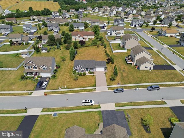 290 N ALPINE DR, York, PA 17408