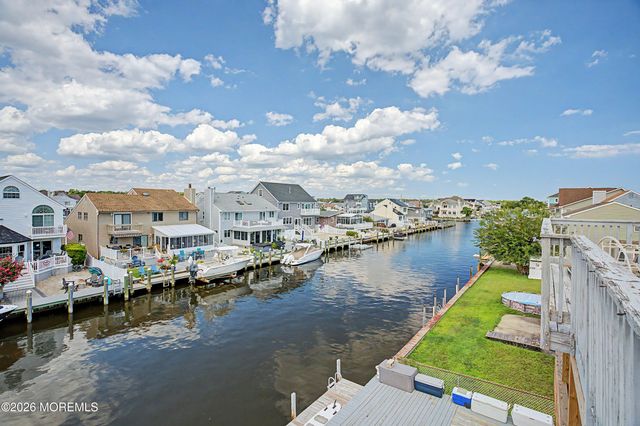 14 Obispo Drive, Brick, NJ 08723