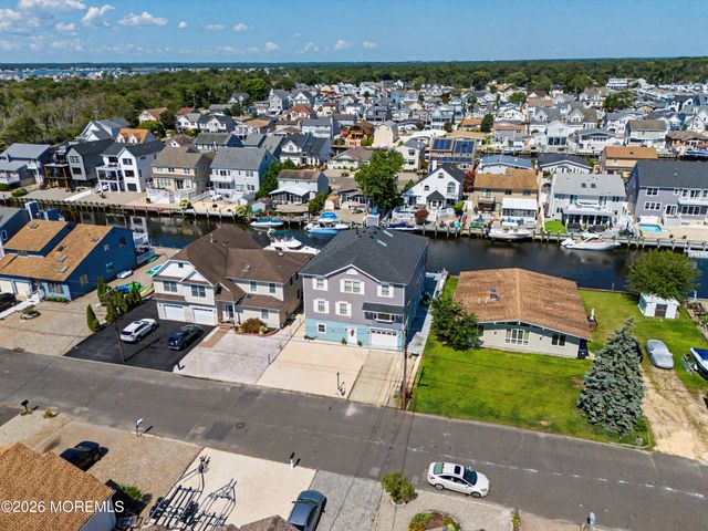 14 Obispo Drive, Brick, NJ 08723