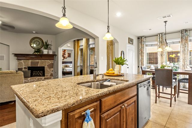 10800 Sexton Drive, Mckinney, TX 75072