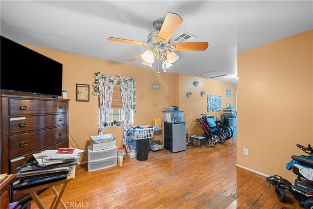 5941 4th, Los Angeles, CA 90043