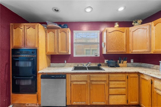 5941 4th, Los Angeles, CA 90043