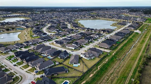 18903 Hackney Trot Lane, Tomball, TX 77377