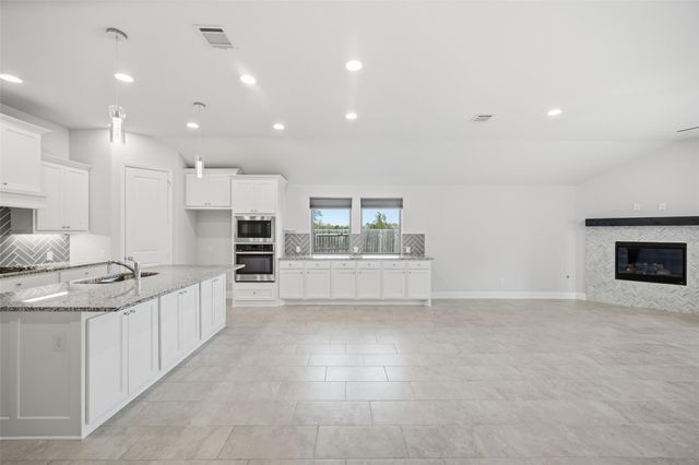 18903 Hackney Trot Lane, Tomball, TX 77377