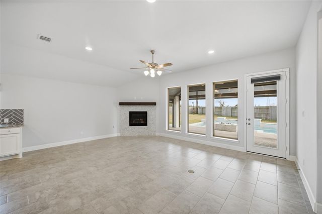 18903 Hackney Trot Lane, Tomball, TX 77377