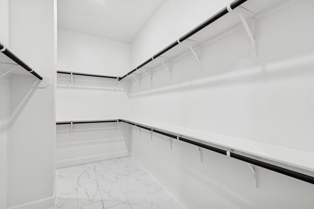 26436 North Wayland Chase, Montgomery, TX 77316