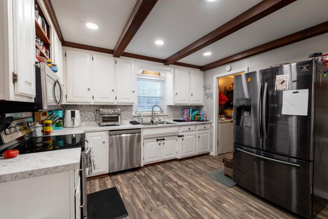 119 Nickell Heights Road, Paducah, KY 42003