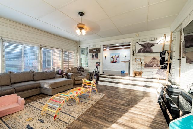 119 Nickell Heights Road, Paducah, KY 42003