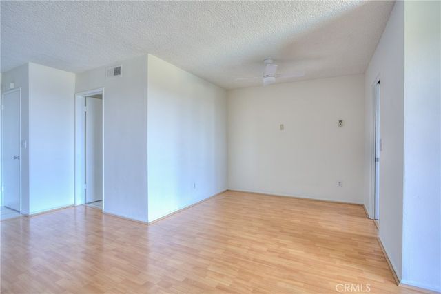 1301 S Atlantic 536C, Monterey Park, CA 91754