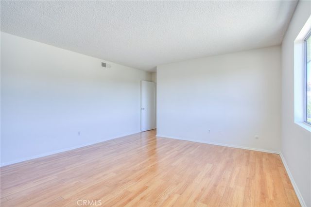 1301 S Atlantic 536C, Monterey Park, CA 91754
